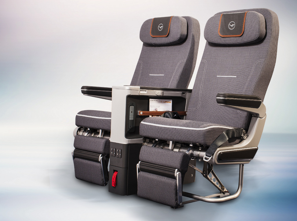 Lufthansa Passage Magazin - Cover Shoot - Premium Economy Seat